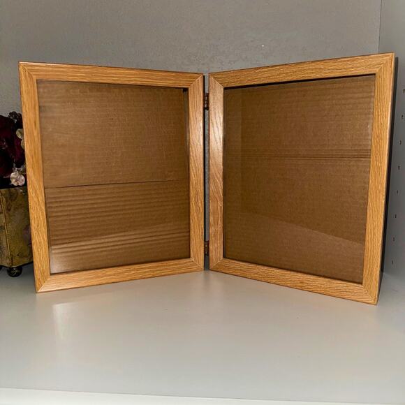 Vintage Oak Double Picture Frame – Folding Hinged Display with Velvet Back, 8x10 - Picture 2 of 10